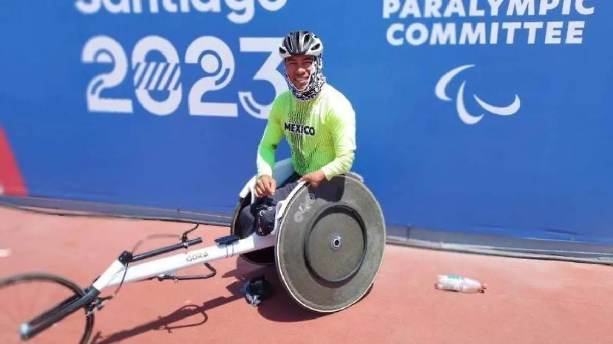 Leonardo de Jesús va por la hombrada de ganar su tercera medalla paralímpica, compite hoy jueves en la ronda preliminar de los 100 metrosConade